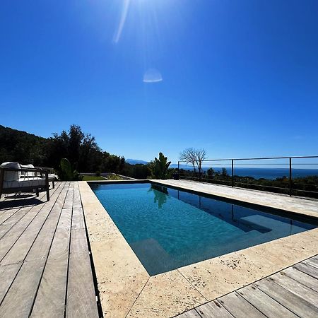 Villas De Standing Avec Magnifique Vue Mer Et Piscines Privees, Sagone Sagone  Kültér fotó