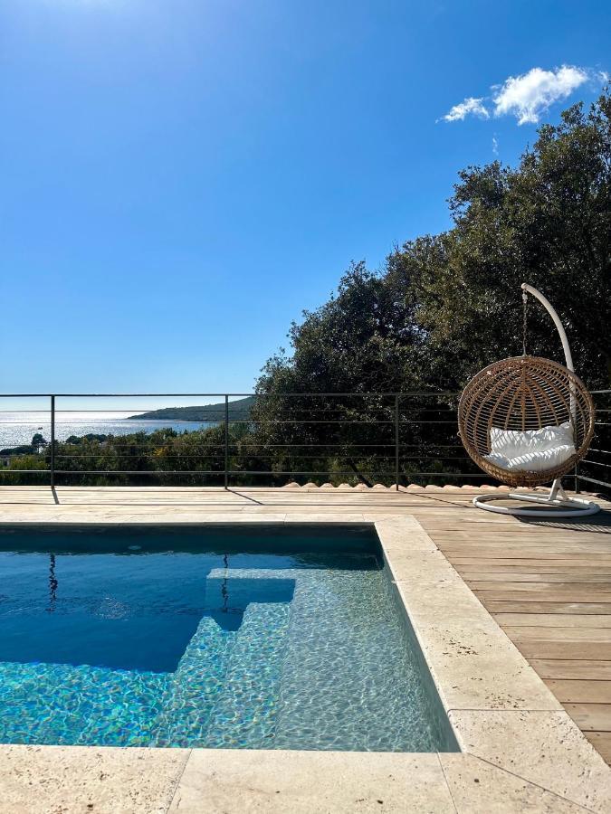 Villas De Standing Avec Magnifique Vue Mer Et Piscines Privees, Sagone Sagone  Kültér fotó