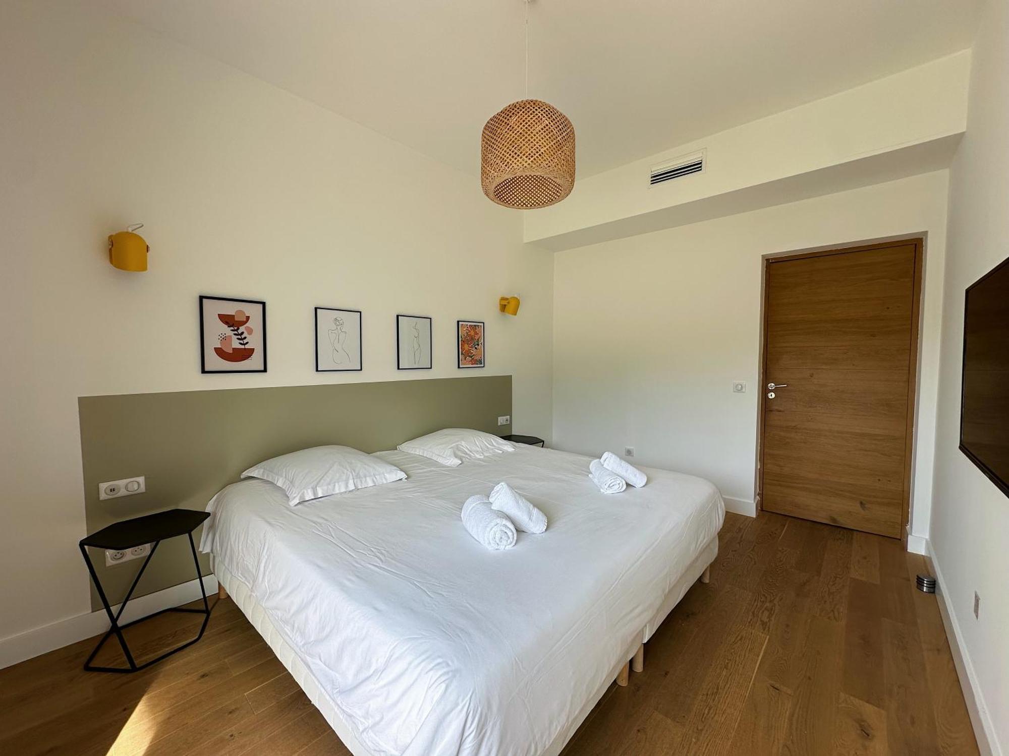 Villas De Standing Avec Magnifique Vue Mer Et Piscines Privees, Sagone Sagone  Kültér fotó