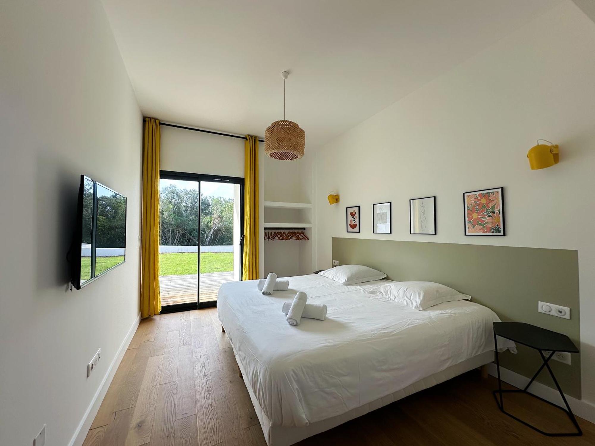 Villas De Standing Avec Magnifique Vue Mer Et Piscines Privees, Sagone Sagone  Kültér fotó