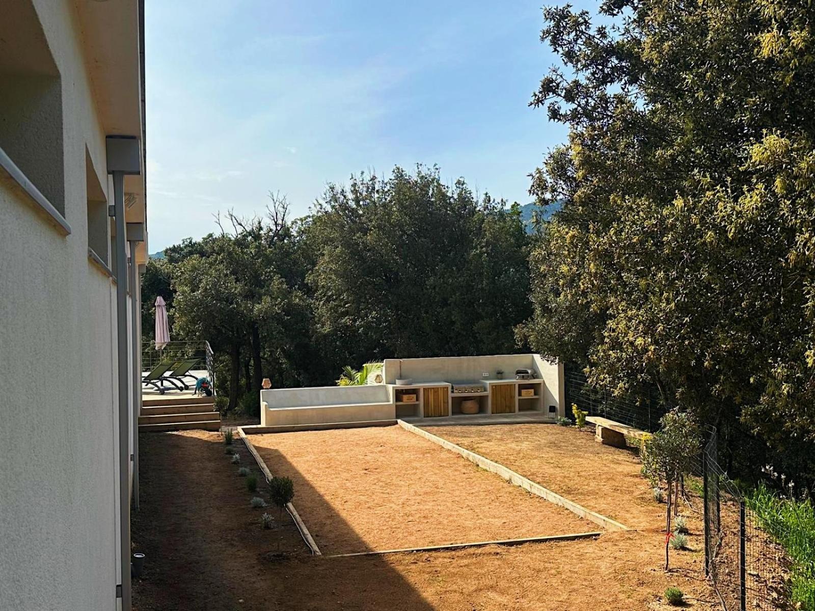 Villas De Standing Avec Magnifique Vue Mer Et Piscines Privees, Sagone Sagone  Kültér fotó